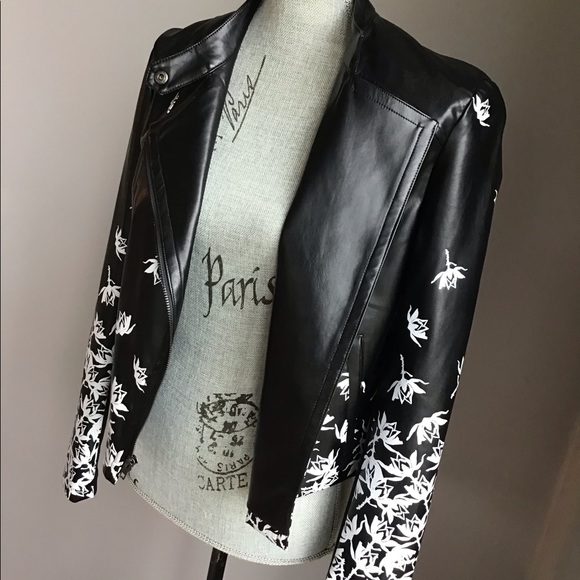 Stunning leather look jacket - Picture 5 of 11